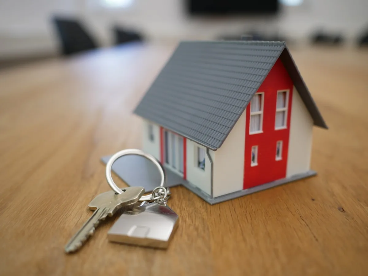 Standard téléphonique pour agence immobilière: les fonctionnalités indispensables